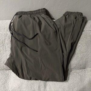 Size Medium ASRV 0494 Ultralight Track Pant Deep Taupe Athletic Gym Jogger Gym